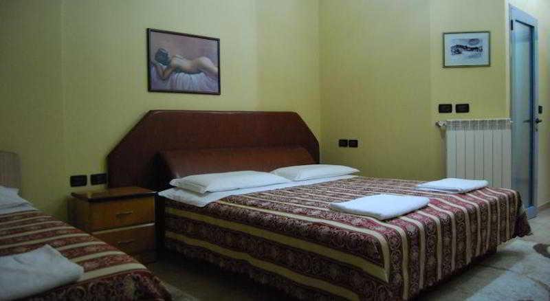 Hotel Vlora エクステリア 写真